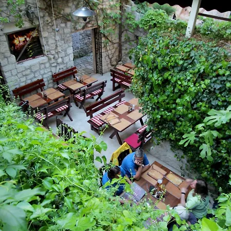 Готель Heritage Tragos 4*