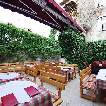 Heritage Tragos Trogir