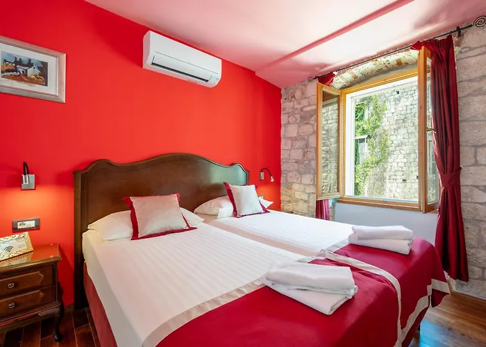 Heritage Tragos Hotell Trogir