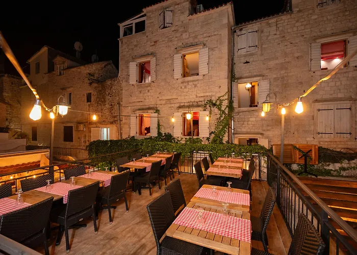 Heritage Tragos 호텔